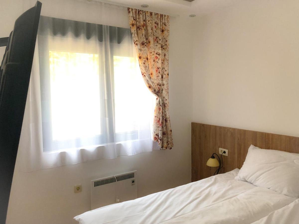 S23 Green Zlatibor Luaran gambar