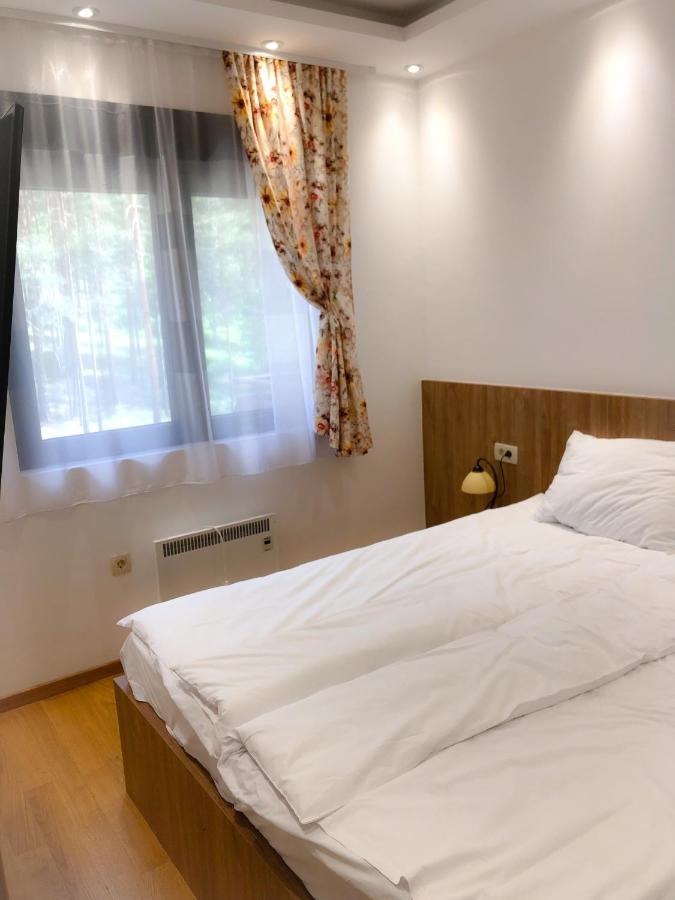 S23 Green Zlatibor Luaran gambar